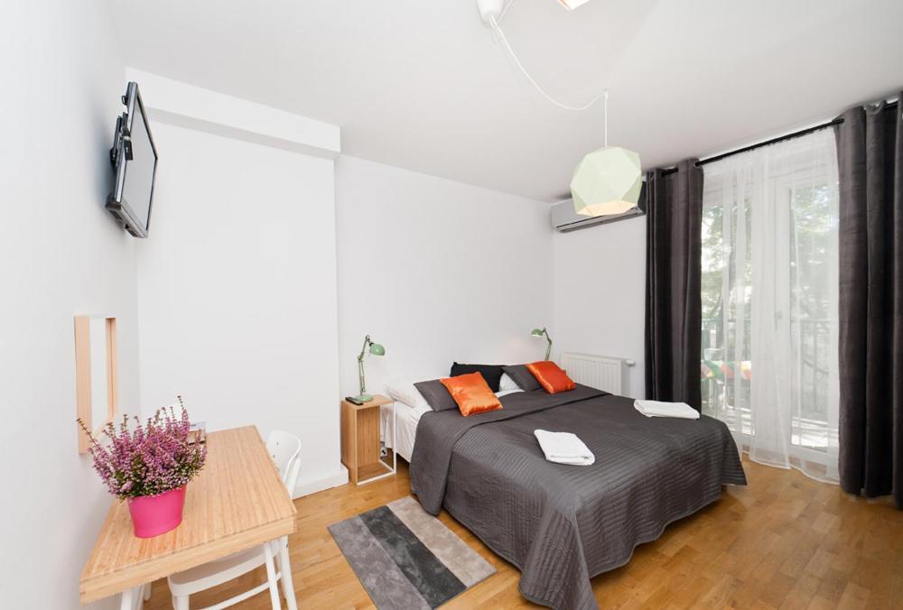 Cozy & Big Rooms In Old Town Krakow Bagian luar foto