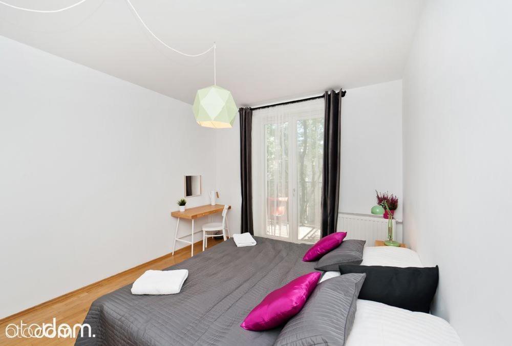 Cozy & Big Rooms In Old Town Krakow Bagian luar foto